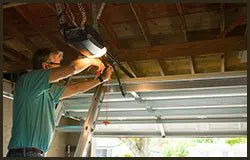 Security Garage Door Repairs, Denver, CO 303-536-3044 Security Garage Door Repairs, Denver, CO 303-536-3044 - serv-repair-gr-33m